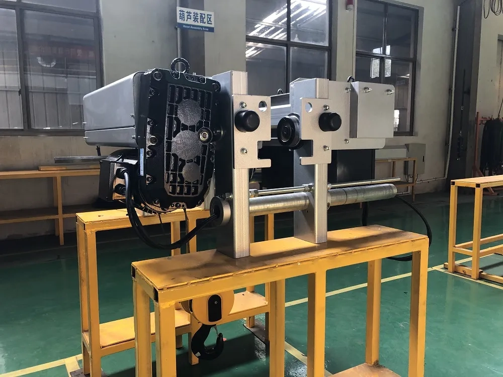 Low Headroom Lever Chain Hoist of Different Capacity