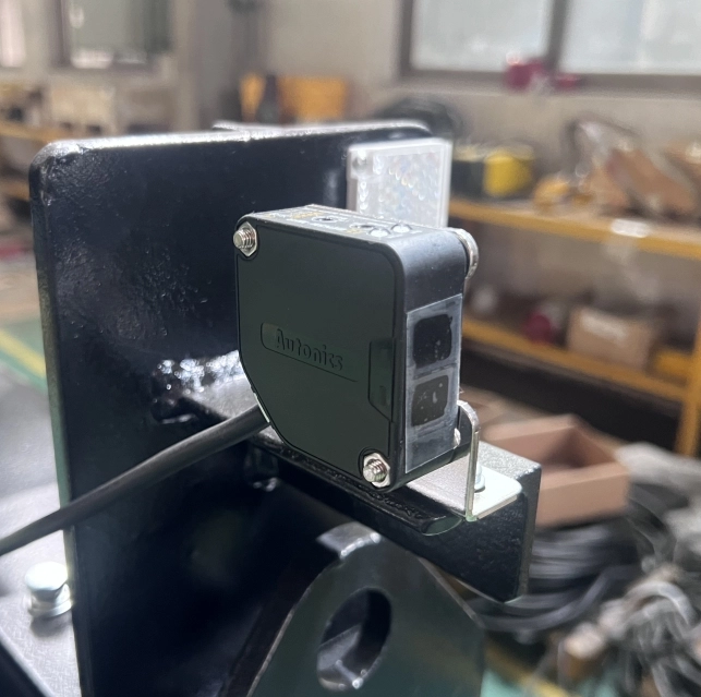 Photoelectric Limited Switch for crane safety