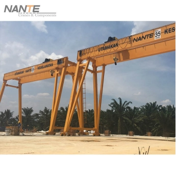 Corrosion Protection for Outdoor Gantry Cranes C3, C4, and C5 Coating for Marine Crane Applications