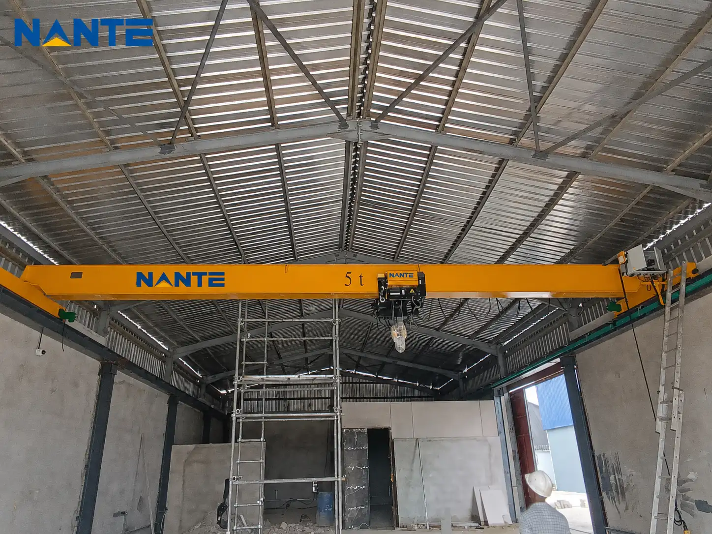 5 ton overhead crane system installed in factory workshop